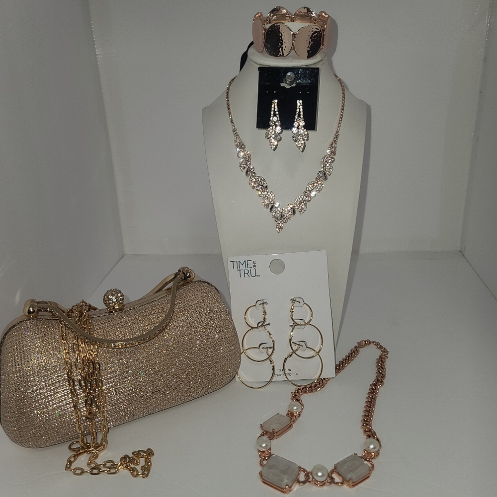 Rose Gold Jewelry Set with Clutch